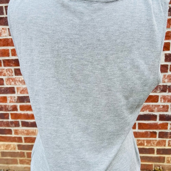 Cropped Sweater & Matching Tank Set - Picture 10 of 10